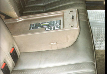 Radiofernbedienung und Sitzverstellung fr Beifahrersitz im BMW E23 Executive